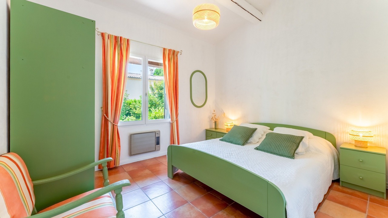 Photo of Bedroom in Bedoin