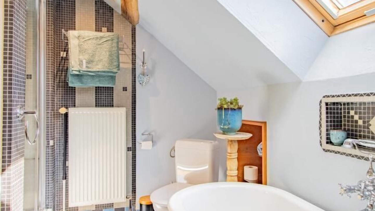 Photo of Bathroom in Gourdon