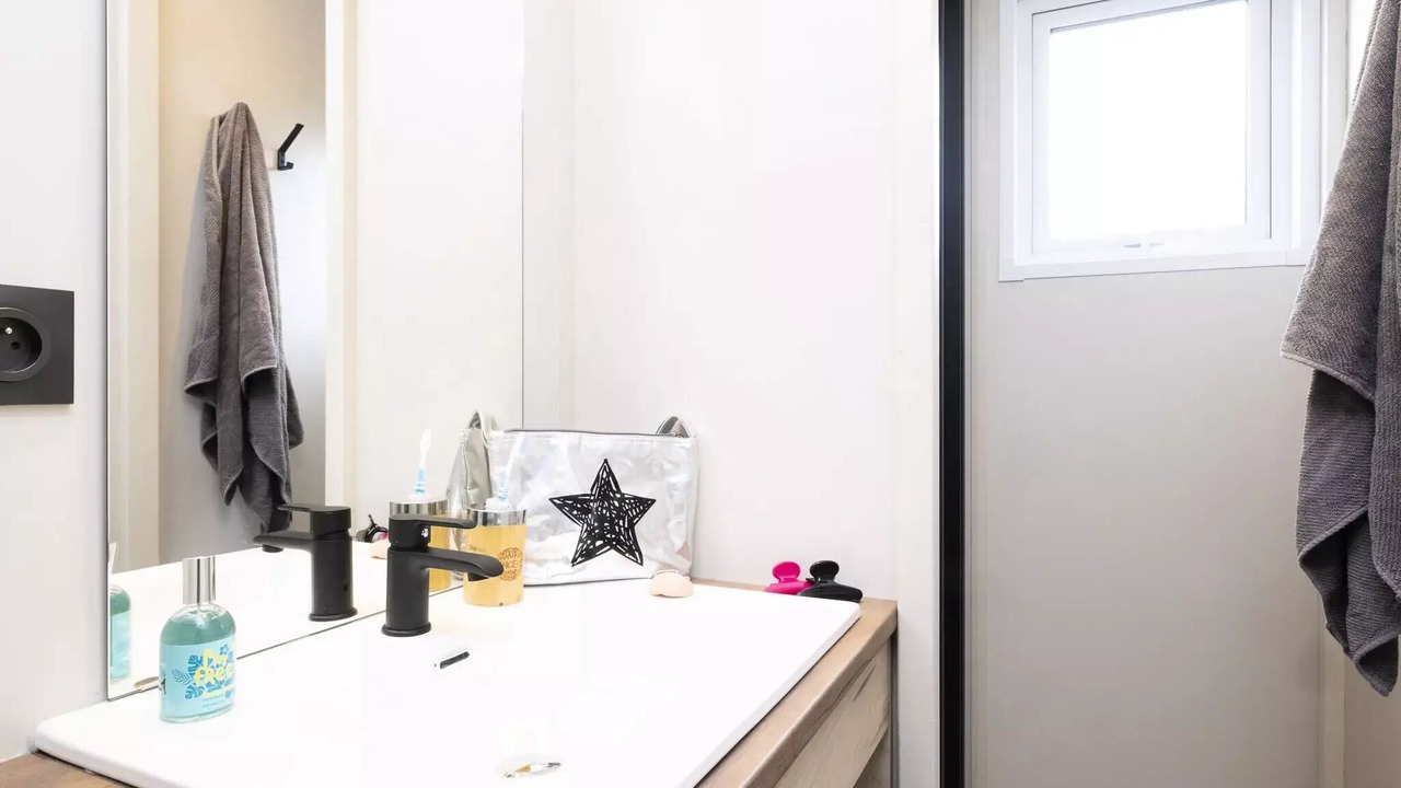 Photo of Bathroom in Fleurie