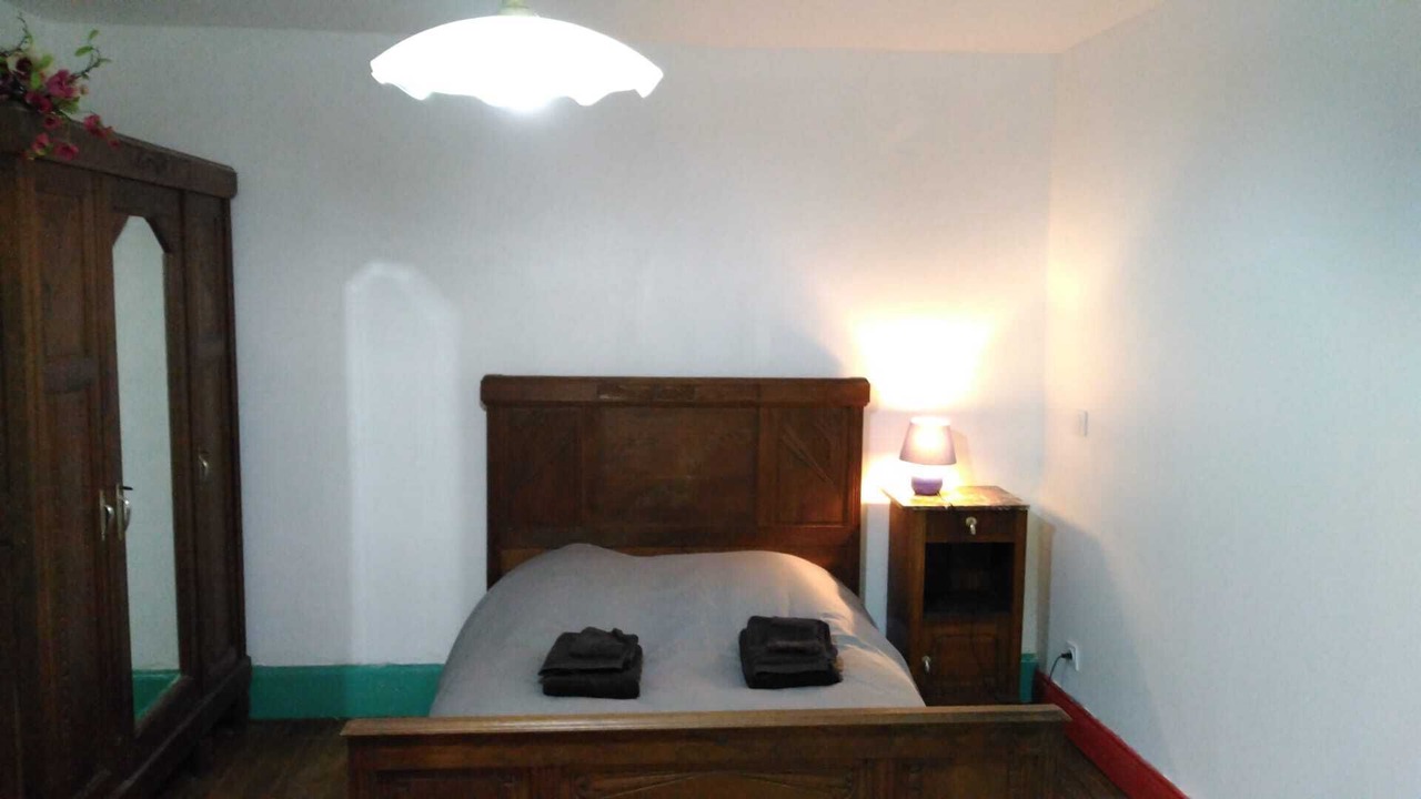 Photo of Bedroom in Fontenoy-le-Chateau