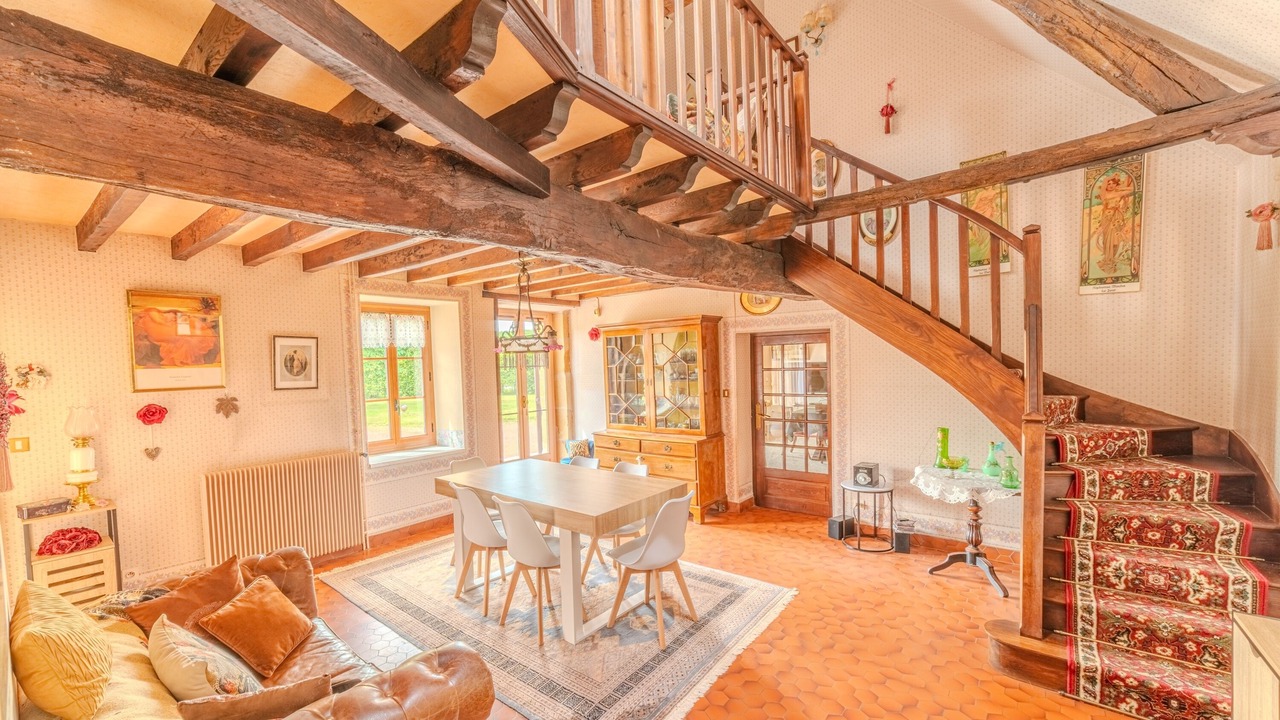 Photo of Livingroom in Gueugnon