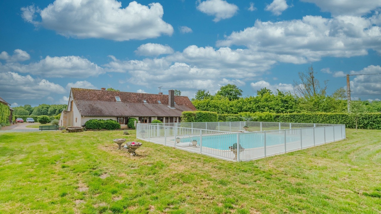 Photo of Outdoor in Gueugnon