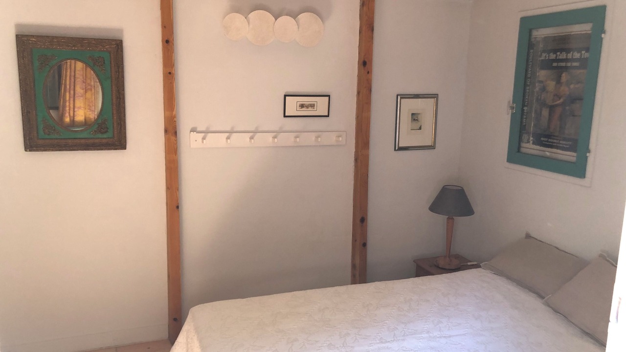 Photo of Bedroom in Bedoin