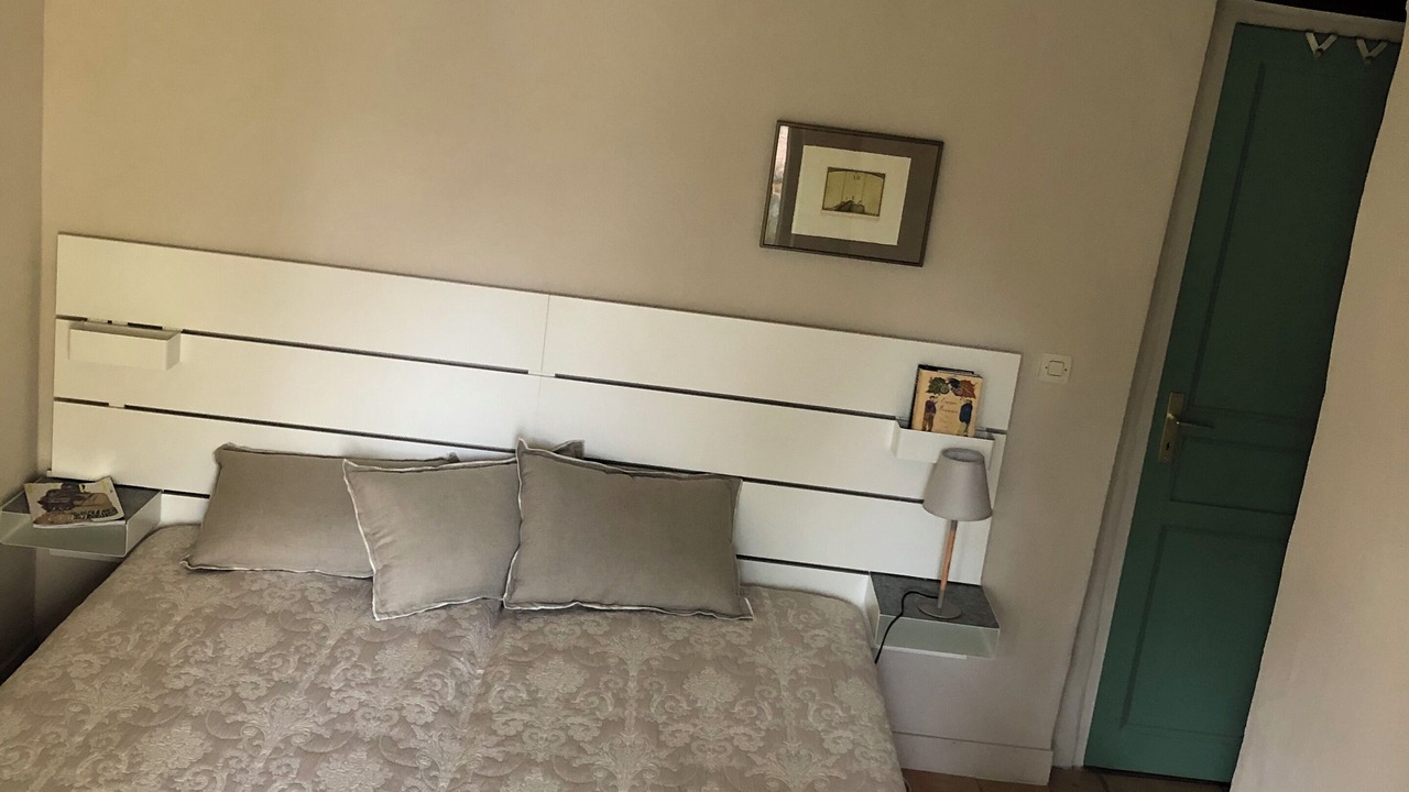 Photo of Bedroom in Bedoin