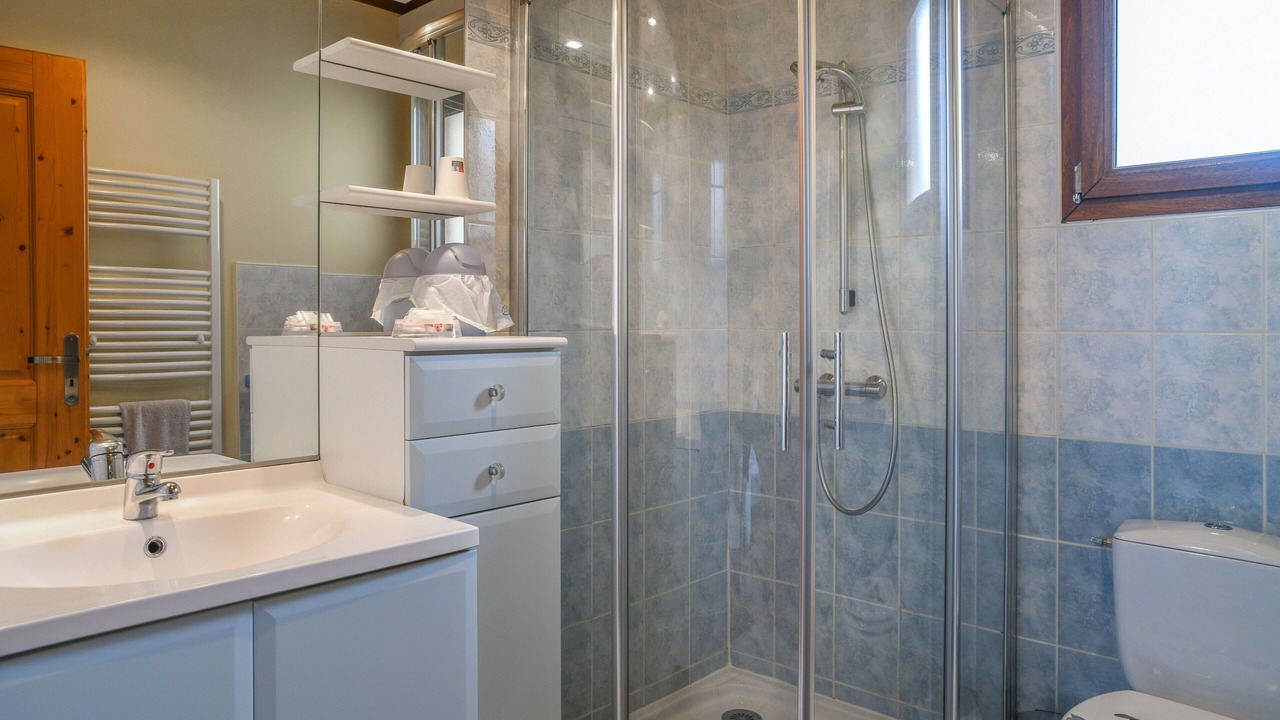 Photo of Bathroom in Yenne