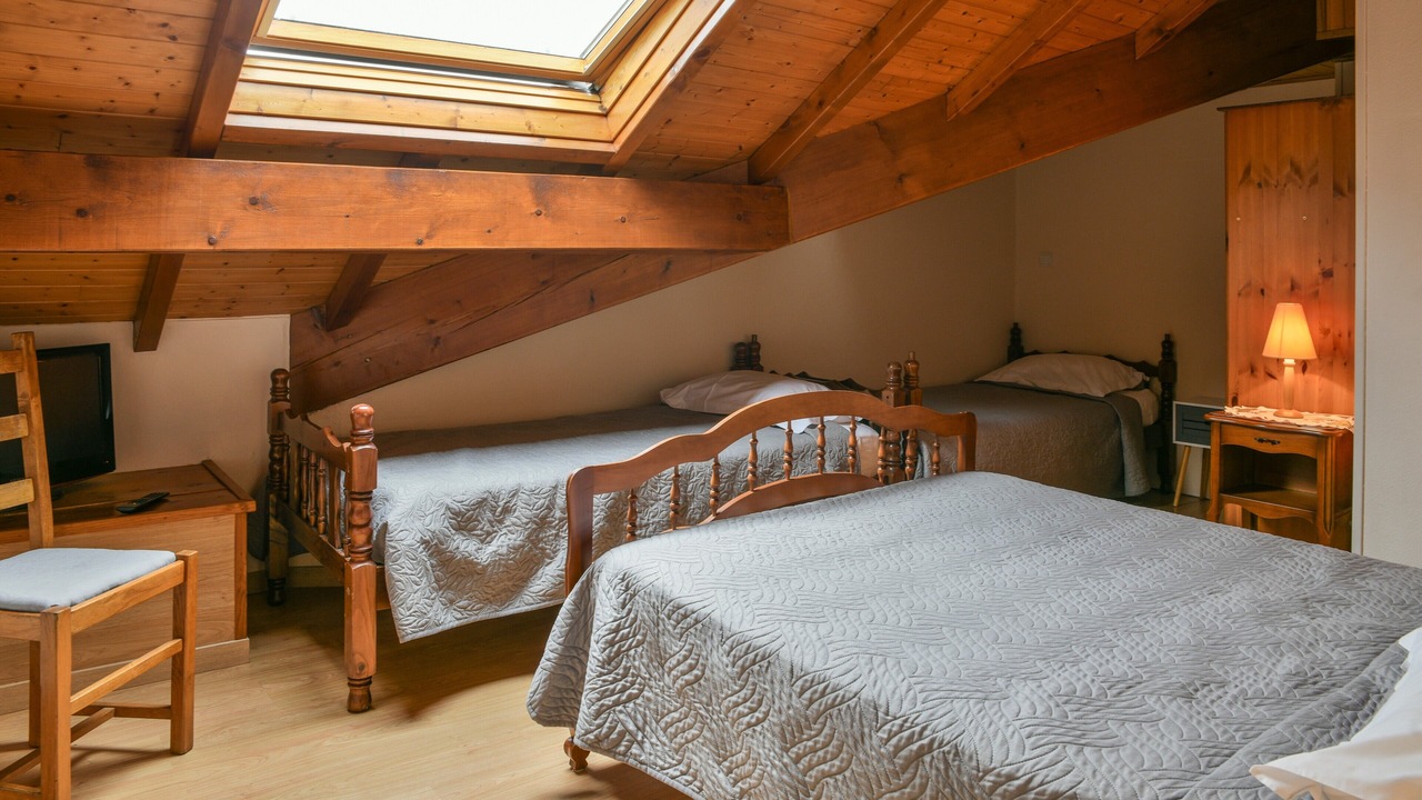Photo of Bedroom in Yenne