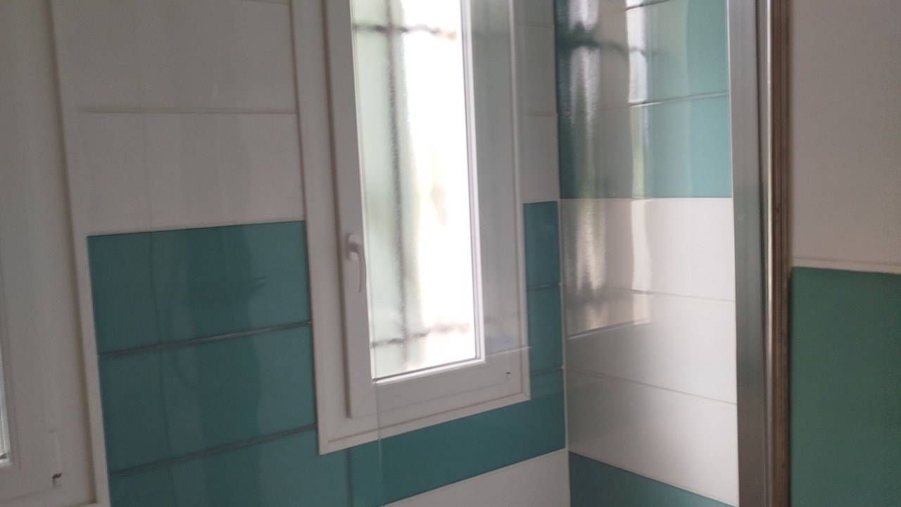Photo of Bathroom in Julienas