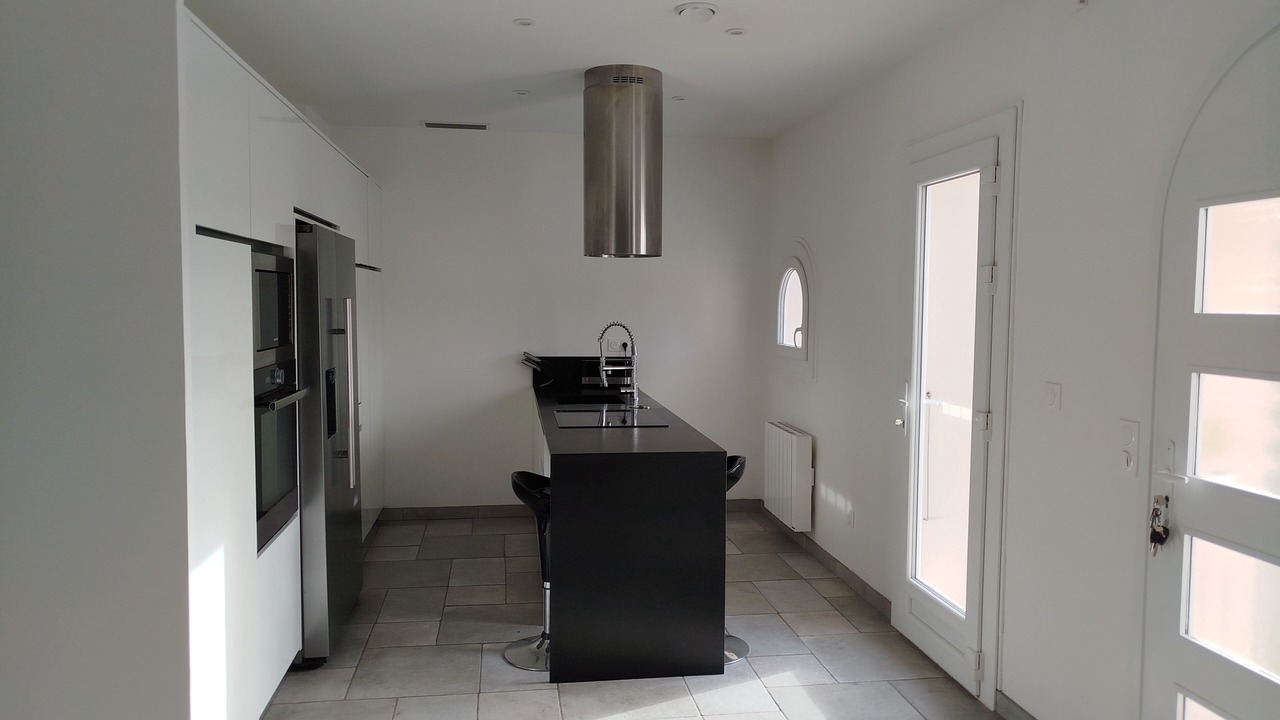 Photo of Kitchen in Julienas