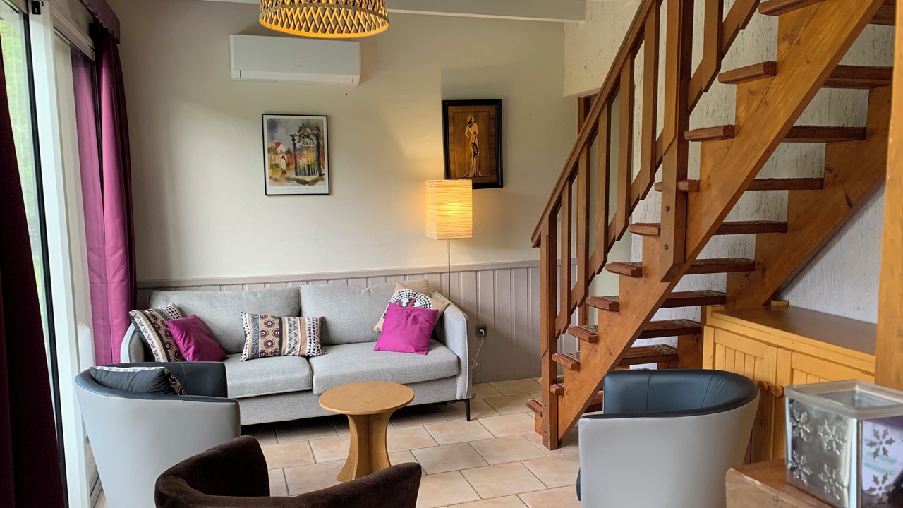 Photo of Livingroom in Nans-sous-Sainte-Anne
