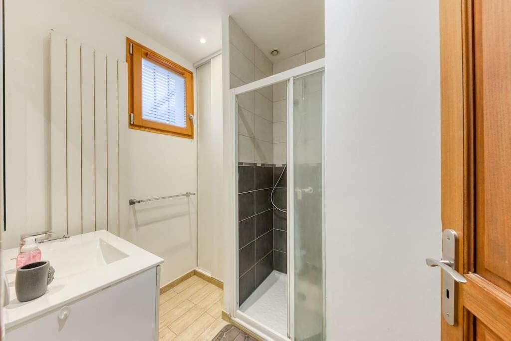 Photo of Bathroom in Juvisy-sur-Orge