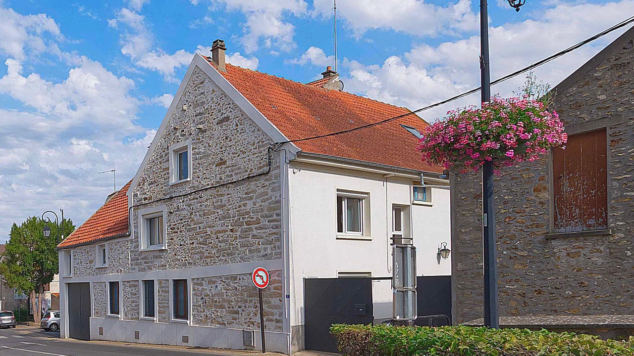Photo of Outdoor in La Ville-du-Bois