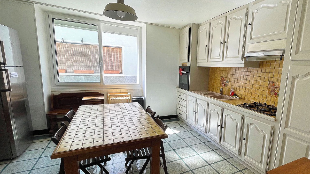 Photo of Kitchen in La Ville-du-Bois