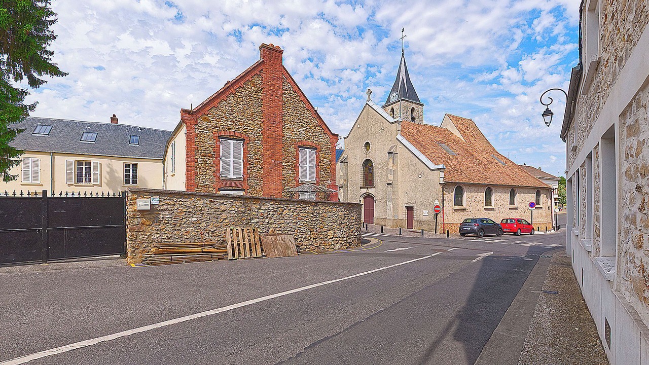 Photo of Outdoor in La Ville-du-Bois