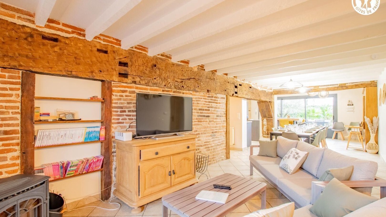 Photo of Livingroom in Sornay
