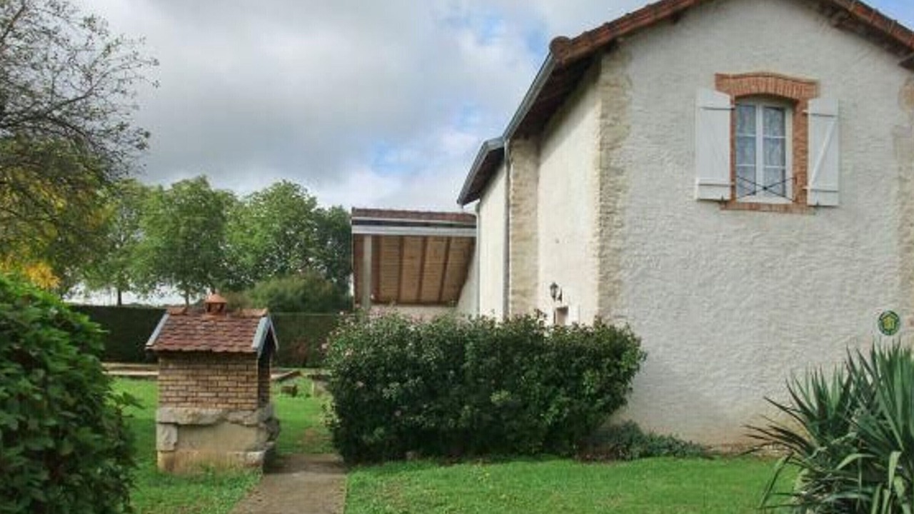 Photo of Outdoor in La Roche-Morey