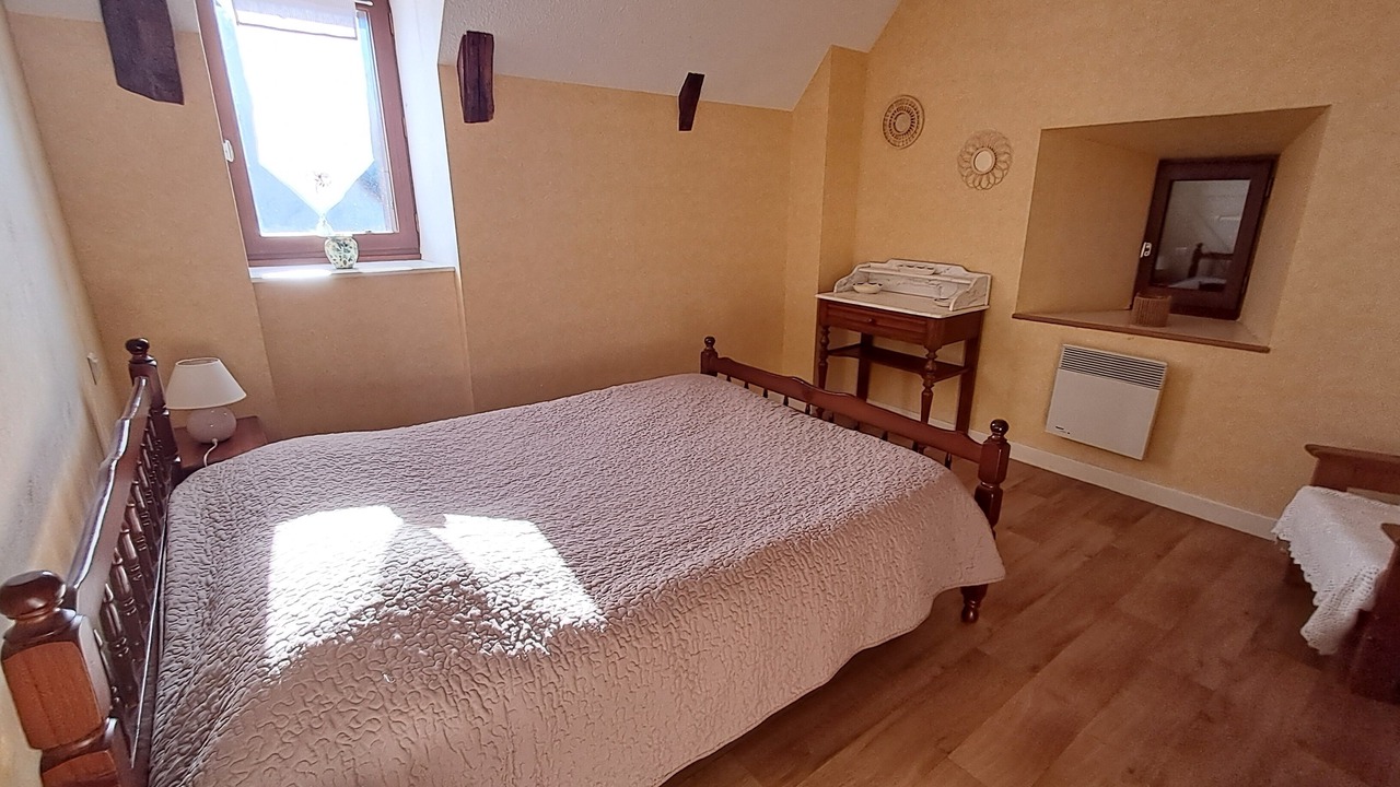Photo of Bedroom in Champs-sur-Tarentaine-Marchal
