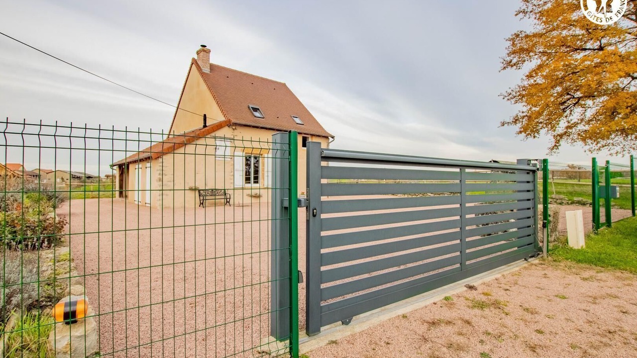 Photo of Outdoor in Saint-Aubin-en-Charollais