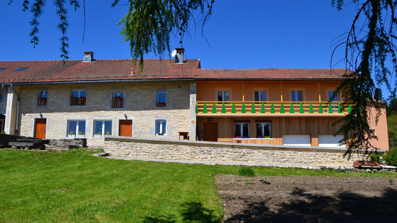 Photo of Outdoor in Prenovel