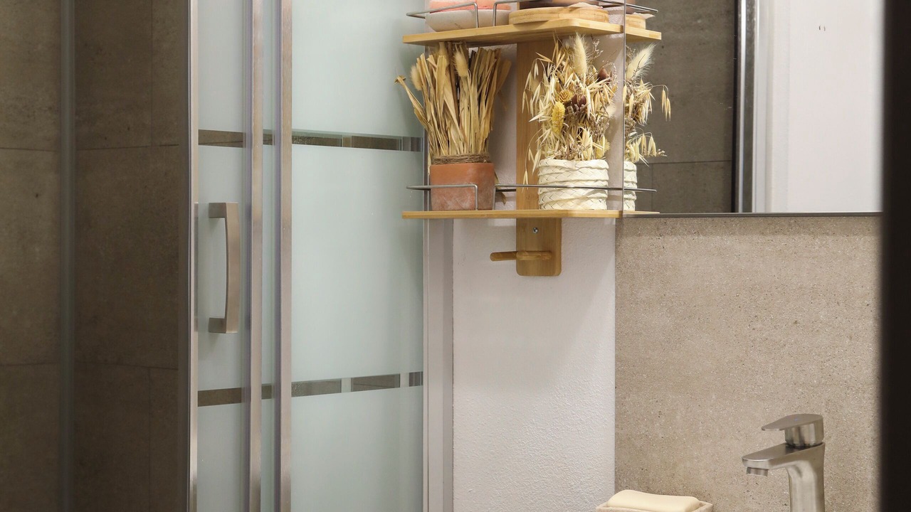 Photo of Bathroom in Prenovel