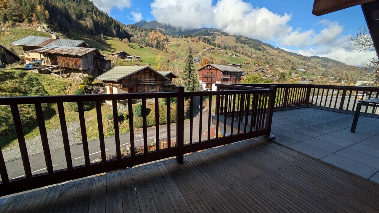 Photo of Patio Balcony in Areches