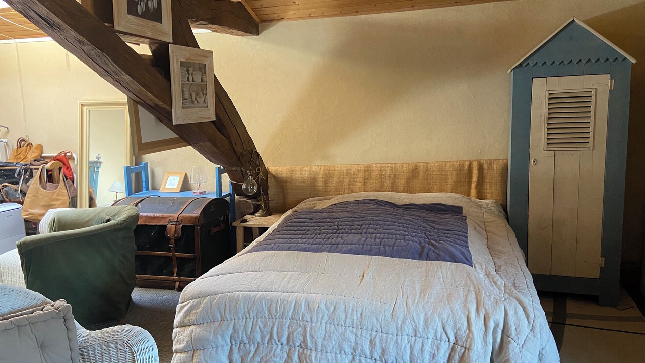 Photo of Bedroom in Cuisery