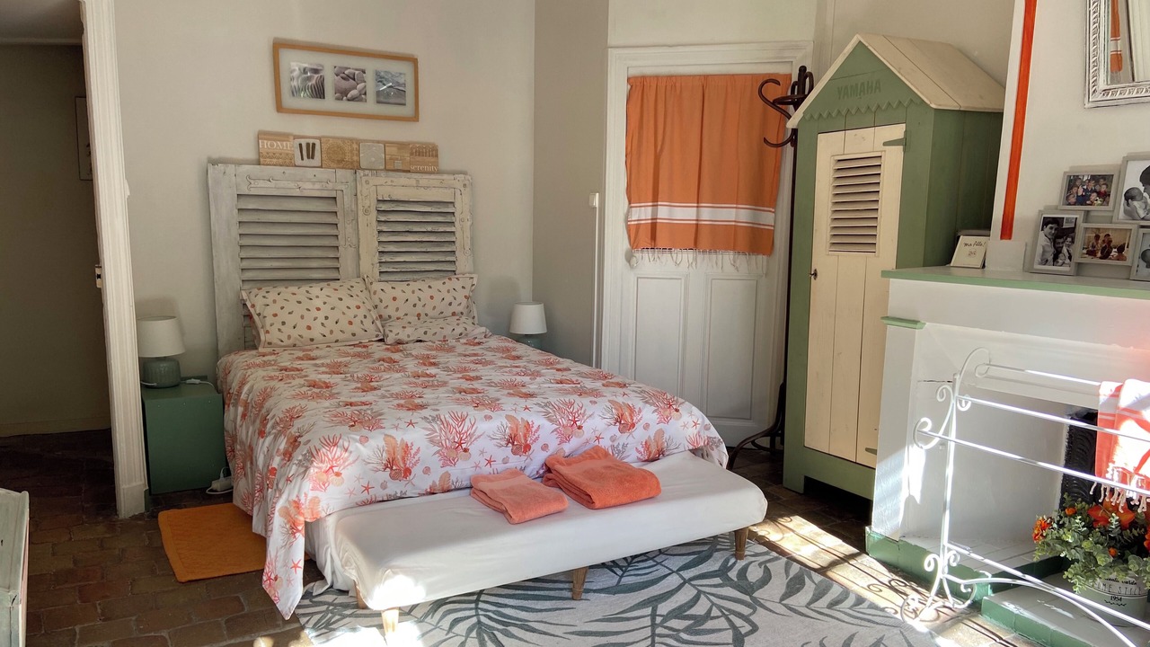 Photo of Bedroom in Cuisery