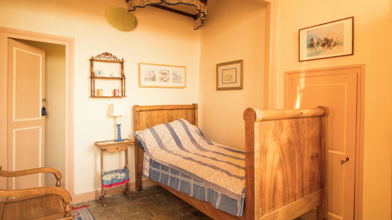 Photo of Bedroom in Cuisery