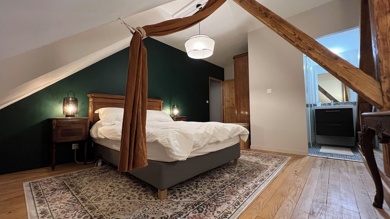 Photo of Bedroom in Besancon Old Town