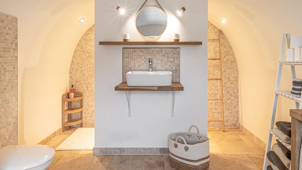 Photo of Bathroom in Cenans