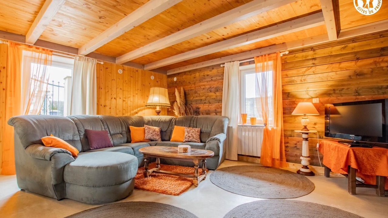 Photo of Livingroom in Mouthier-en-Bresse