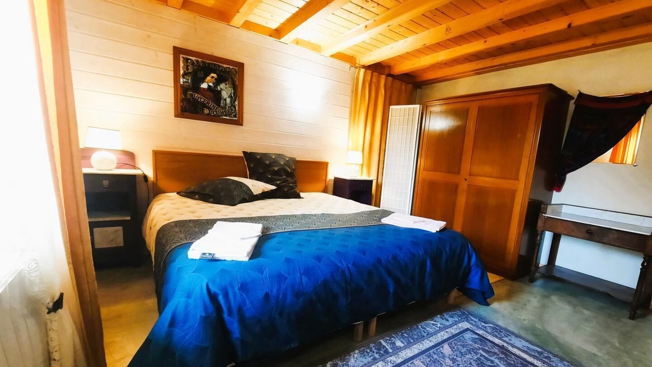 Photo of Bedroom in Mouthier-en-Bresse