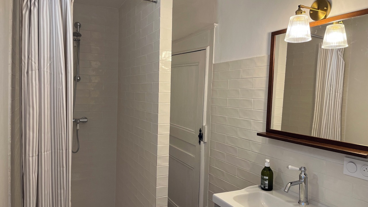 Photo of Bathroom in Abbans-Dessous