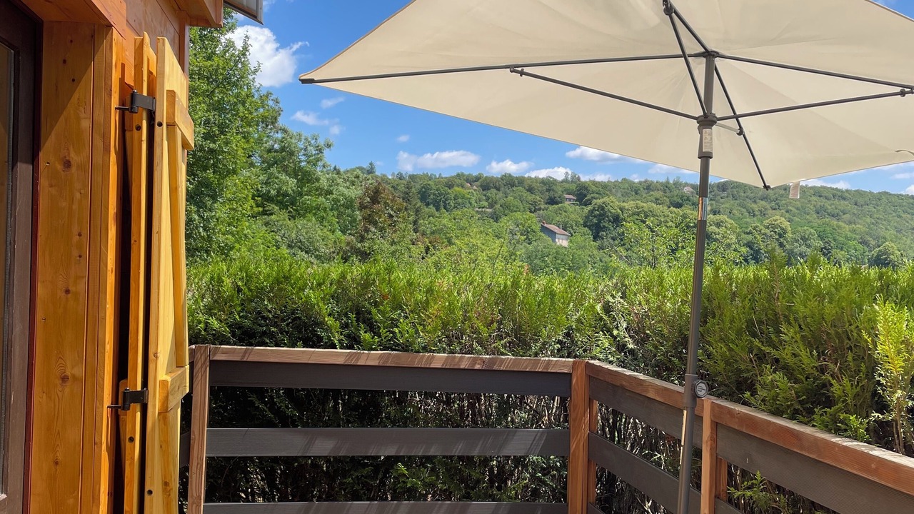 Photo of Patio Balcony in Chenecey-Buillon