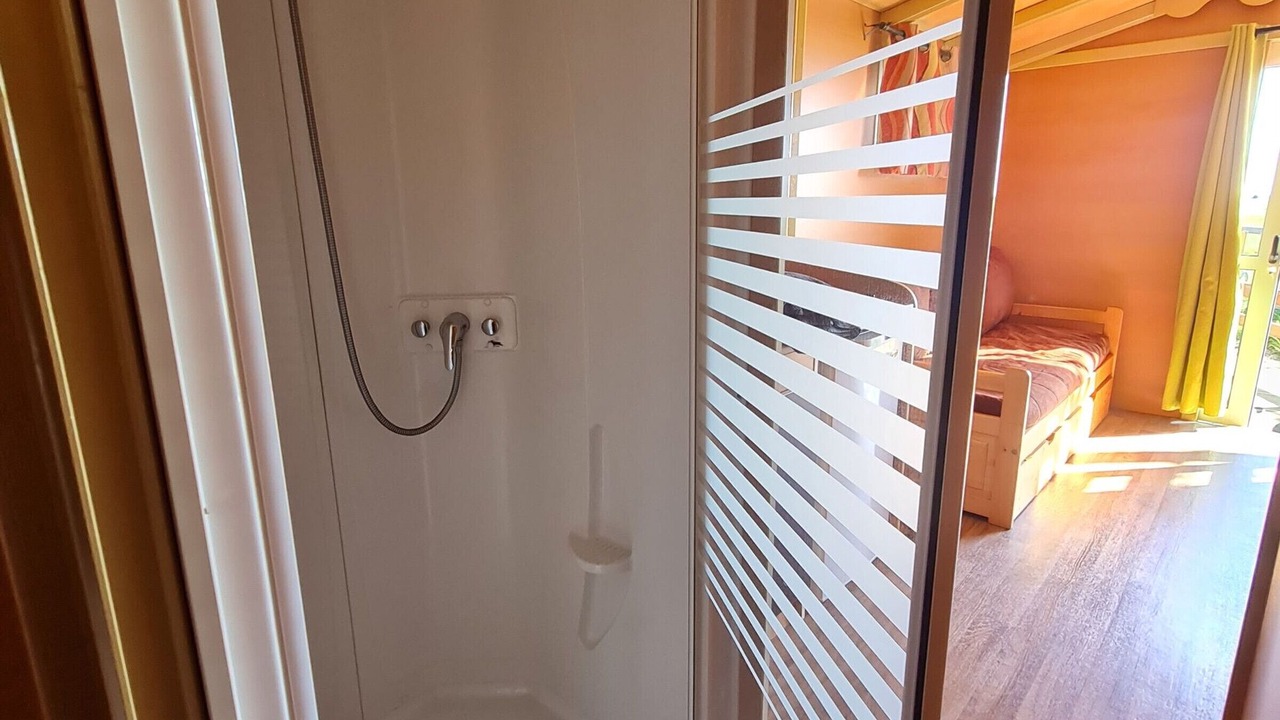 Photo of Bathroom in Burthecourt-aux-Chenes