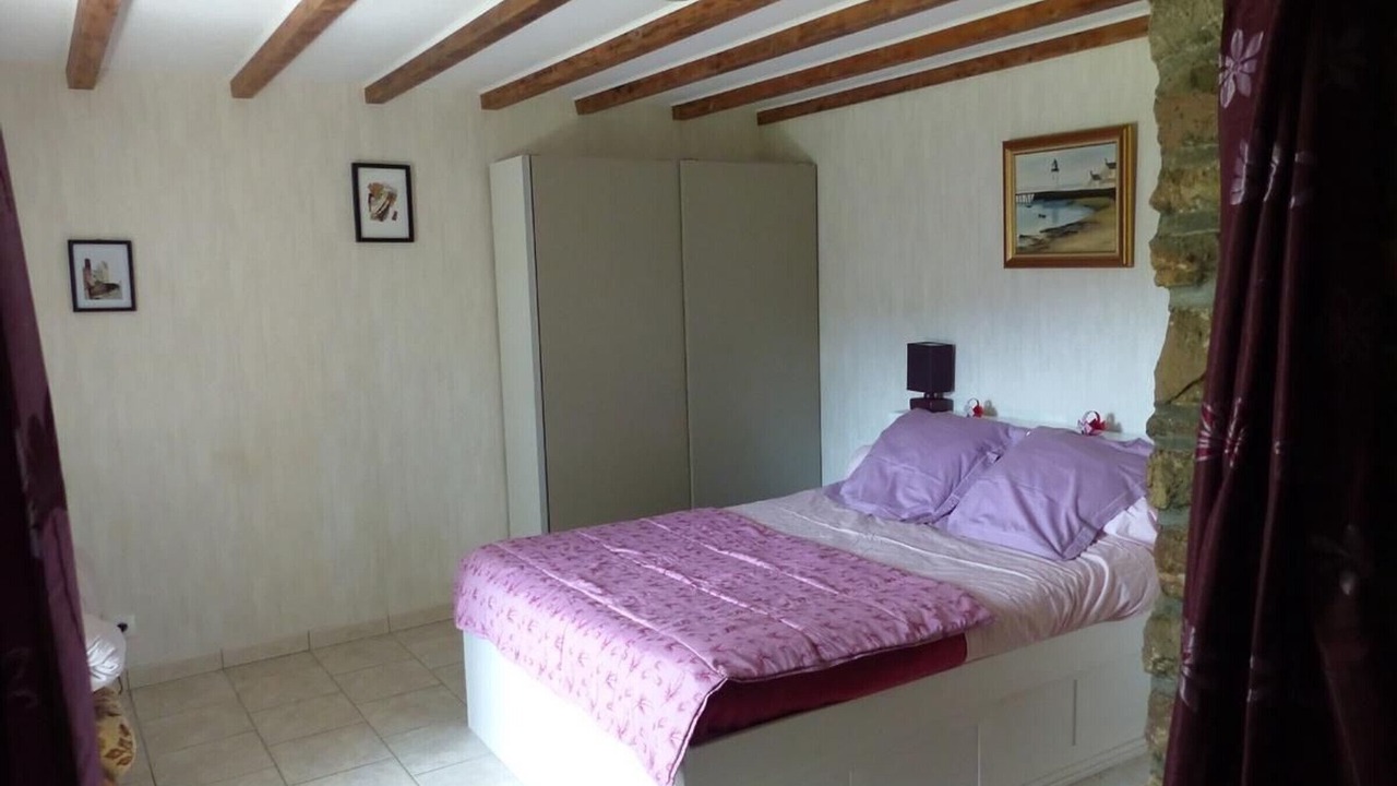 Photo of Bedroom in Saint-Bresson