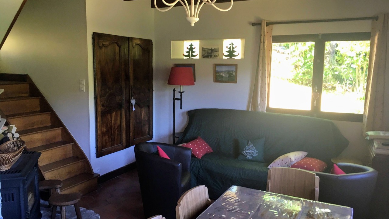 Photo of Livingroom in Saint-Jacques-des-Blats
