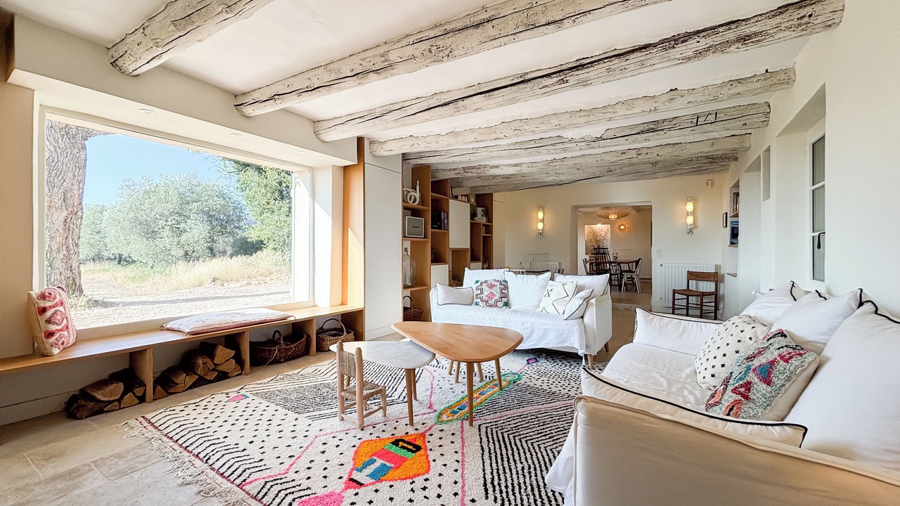 Photo of Livingroom in Saint-Hippolyte-le-Graveyron