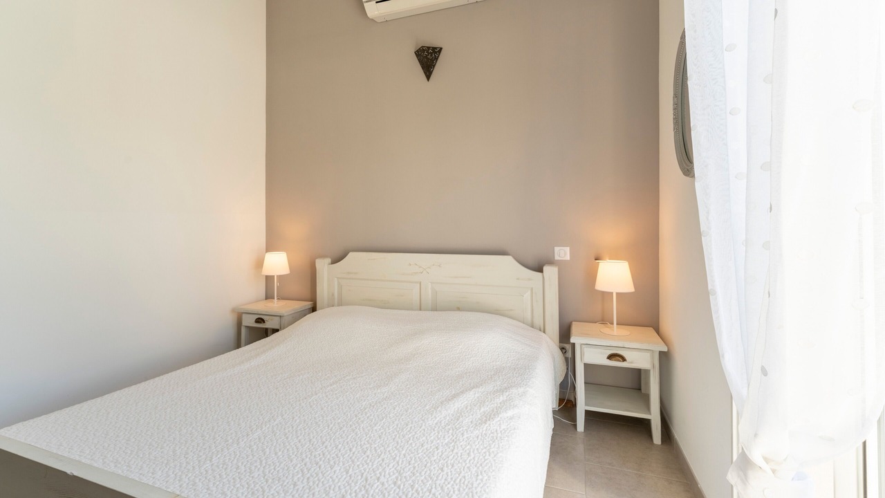 Photo of Bedroom in Aubignan