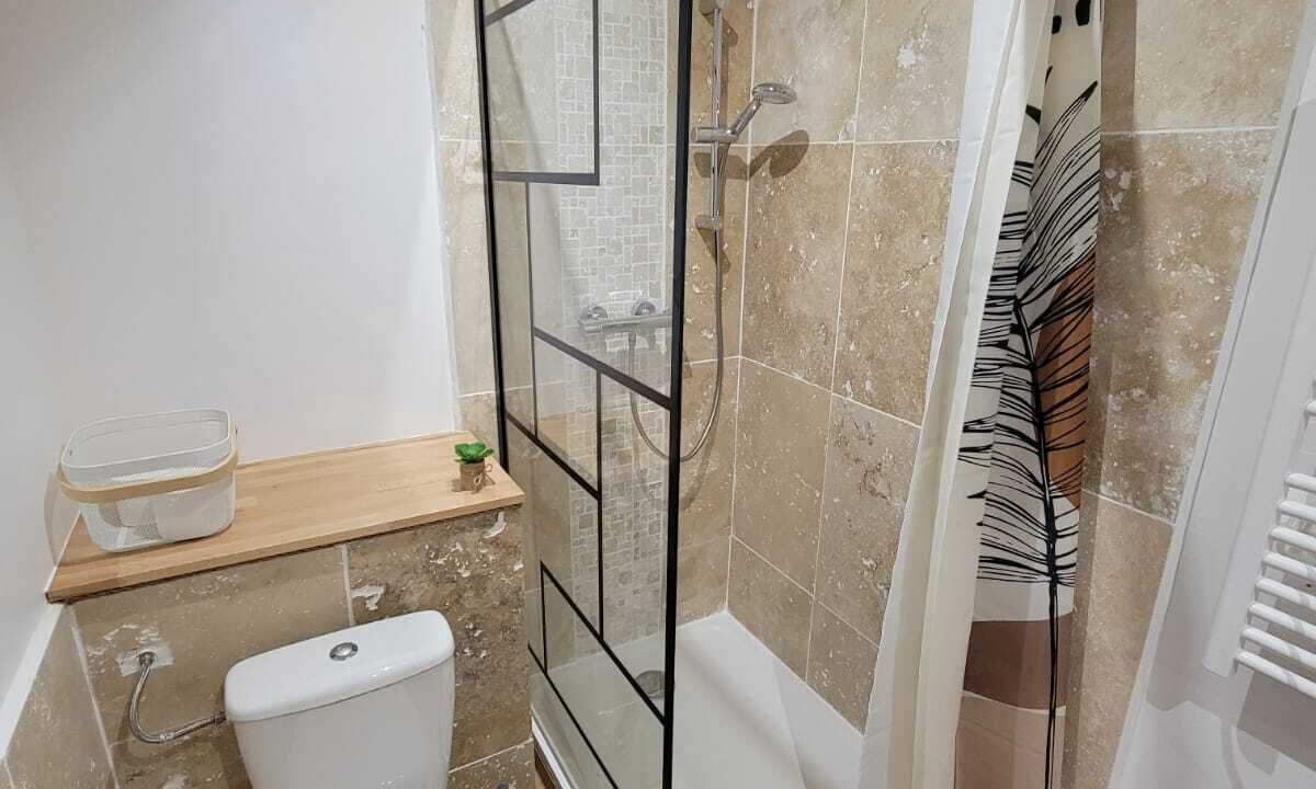 Photo of Bathroom in Arc-et-Senans