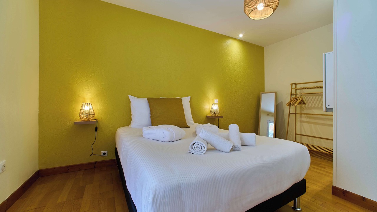 Photo of Bedroom in Ladoix-Serrigny