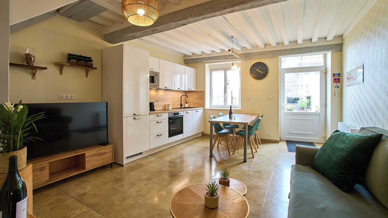 Photo of Livingroom in Ladoix-Serrigny