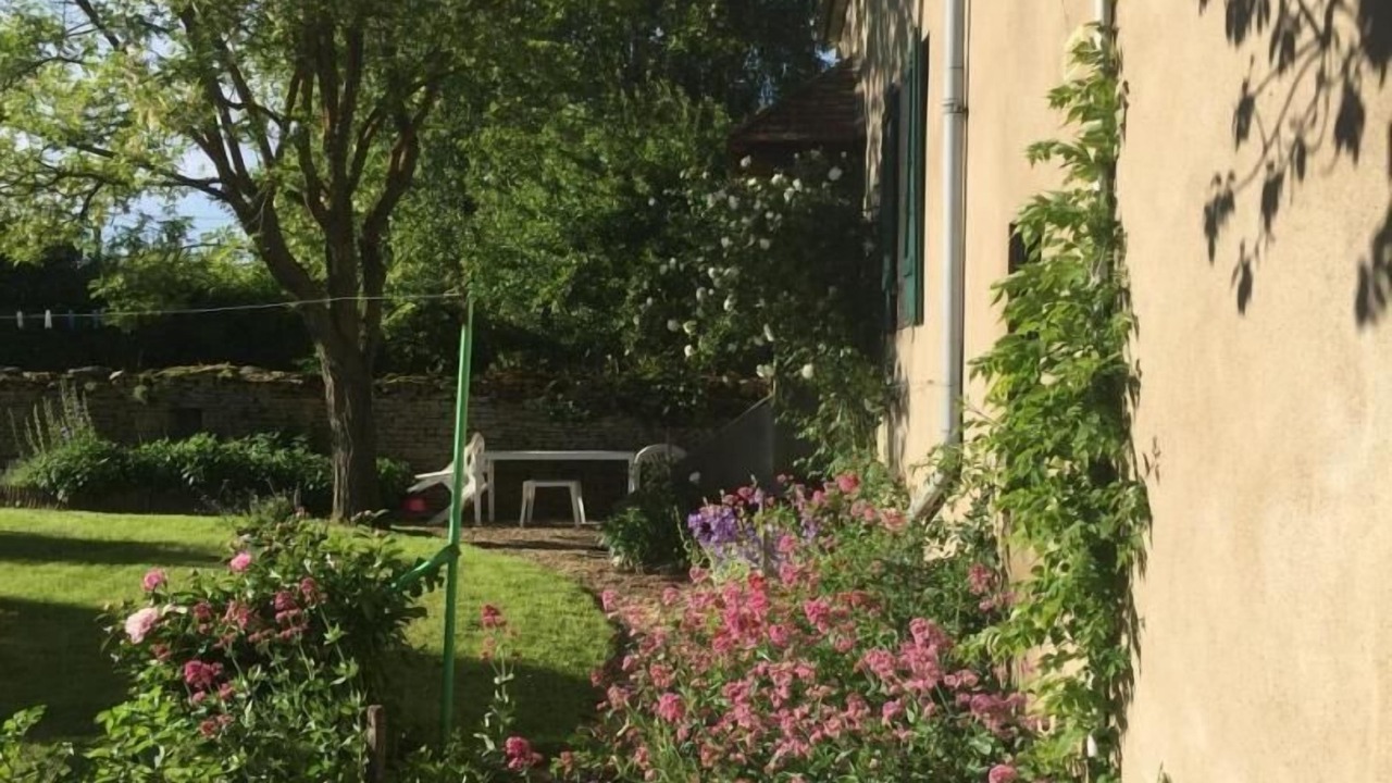 Photo of Outdoor in Cersot