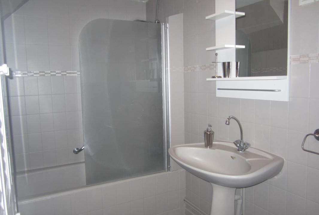 Photo of Bathroom in Jalogny