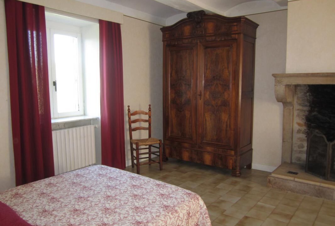 Photo of Bedroom in Jalogny