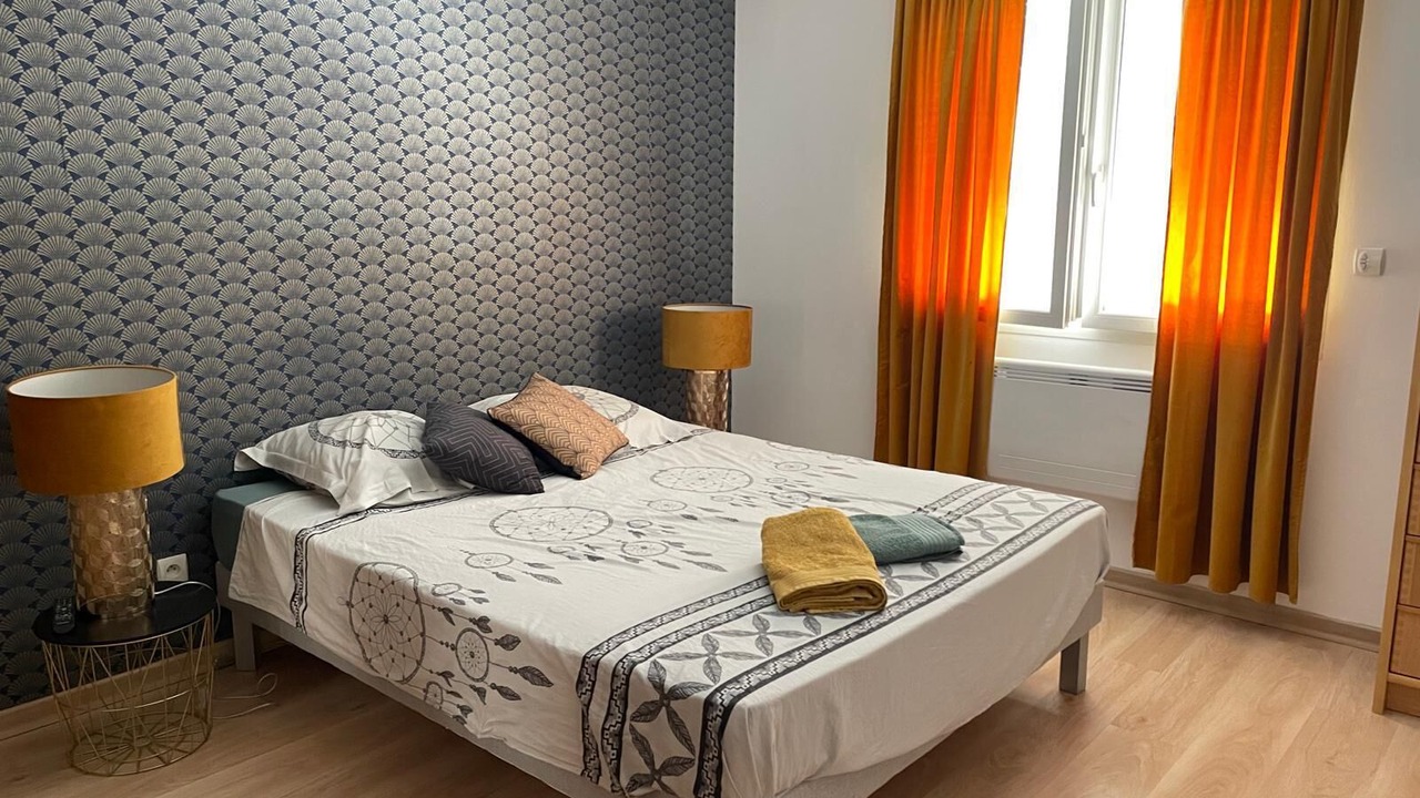 Photo of Bedroom in Grignan