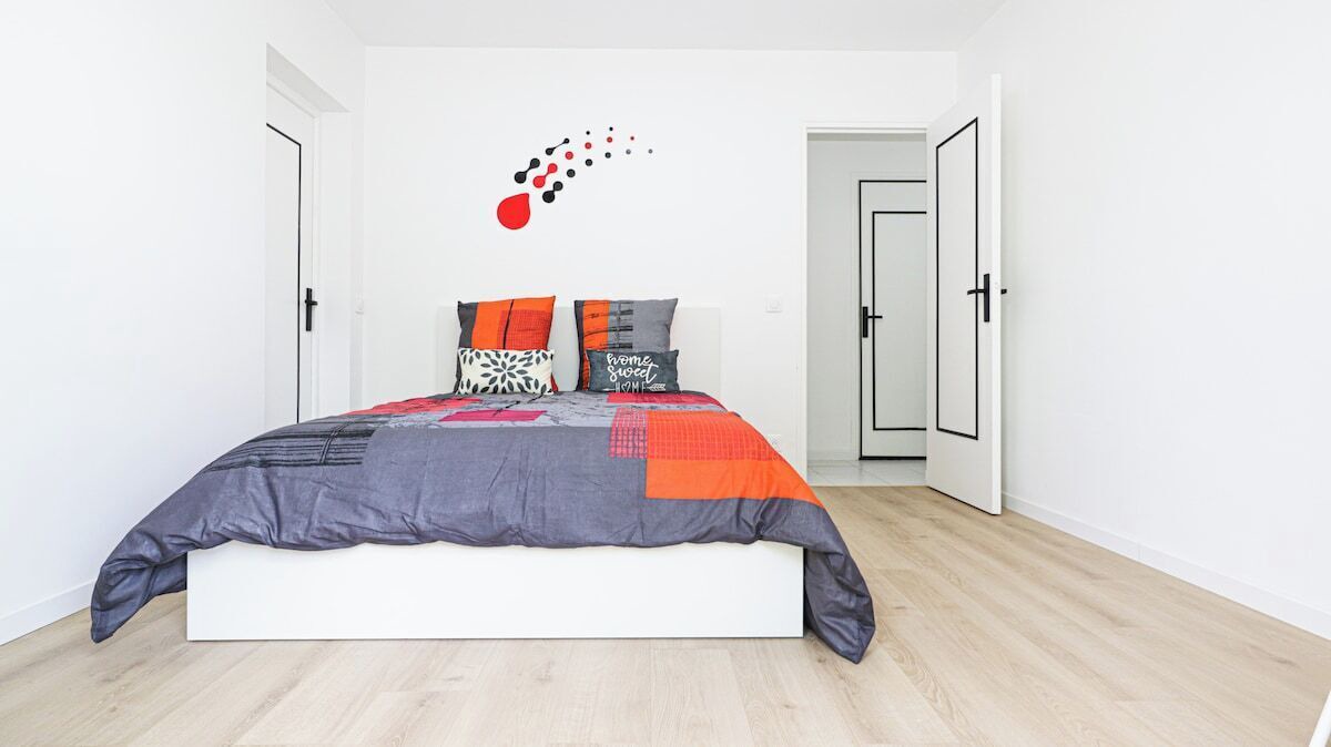 Photo of Bedroom in Bagneux