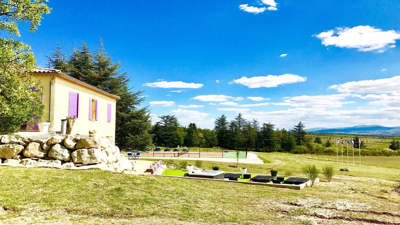 Photo of Outdoor in Ferrassieres