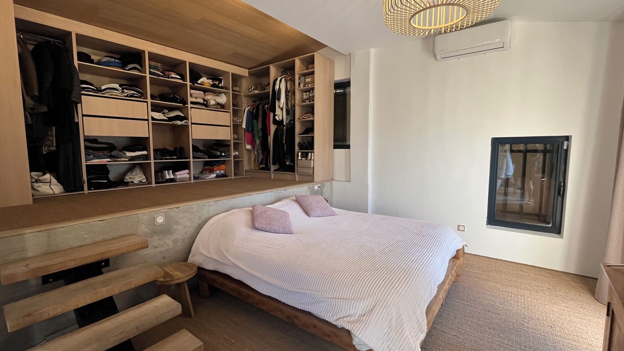 Photo of Bedroom in Malemort-du-Comtat