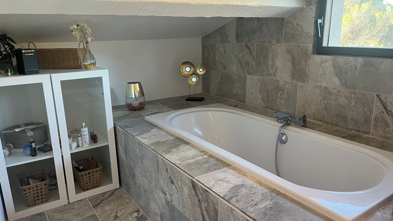 Photo of Bathroom in Malemort-du-Comtat