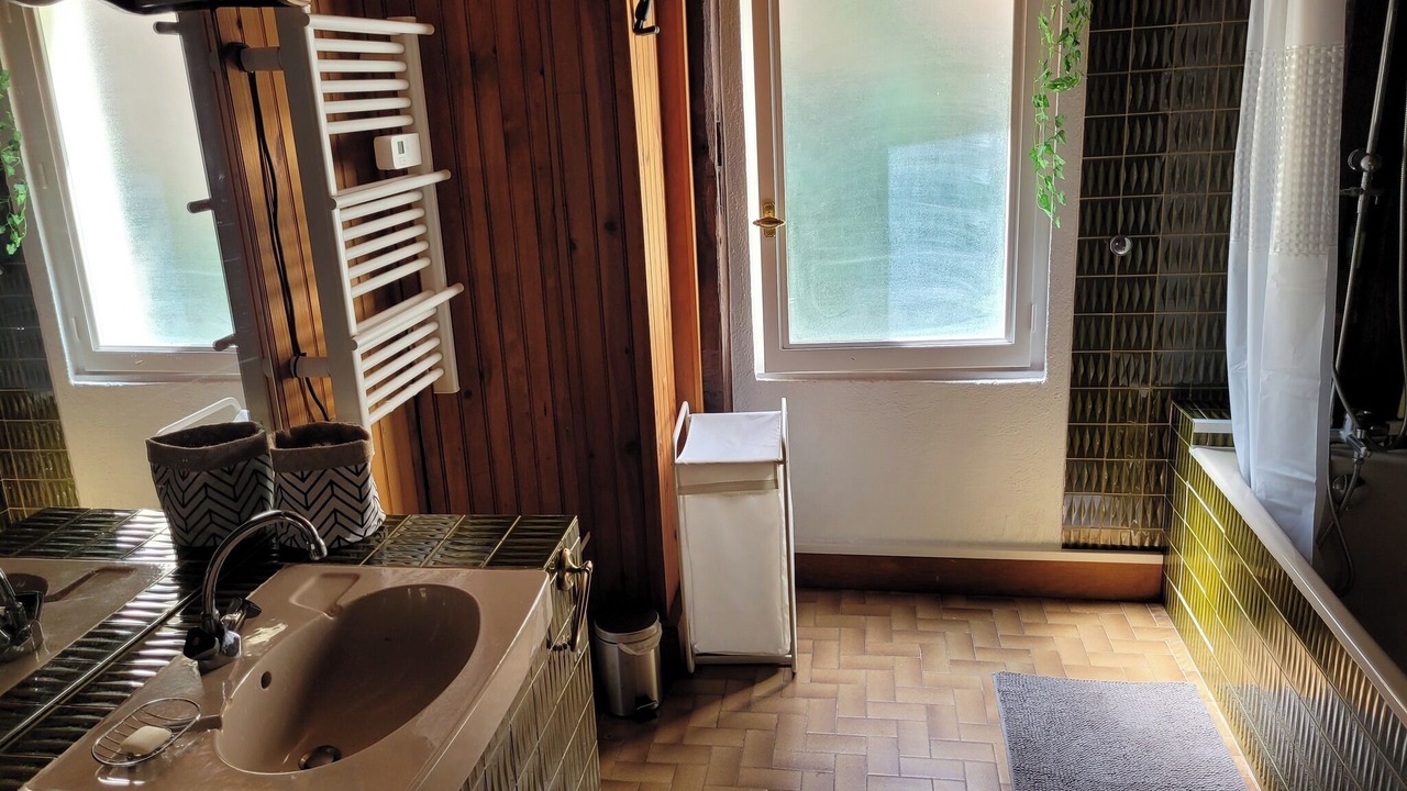 Photo of Bathroom in Hautmougey